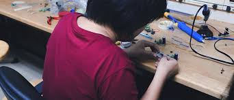 The median salary is 6,100 myr per month, which means that half (50%) of people working as electrical engineer (s) are earning less than 6,100 myr while the other half are earning more than 6,100 myr. How To Become An Electrical Engineer Salary Qualifications Skills Reviews Seek