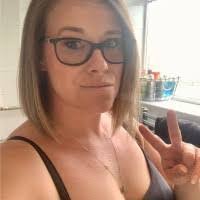 Toni Comer's Instagram, Twitter & Facebook