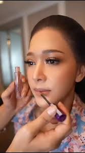 Ini dia shade yang dipake Bunda Maia waktu di acara pernikahannya Al &  Alyssa, shade no 28 cromboloni untuk base nya dan shade 11 bumble untuk  inner nya. Tapi kamu bisa tambahin juga inner nya pake ...