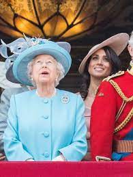 The annual military parade in central london for queen elizabeth ii's official birthday has been cancelled for a second year owing to the coronavirus pandemic, buckingham palace said friday. When Is Queen Elizabeth S Birthday Parade In 2019 Trooping The Colour 2019 Date Time Tickets