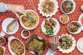 Thai papaya salad with a choice of roasted chicken or grilled strips of pork skewers, served with sticky rice. Review Northern Thai Food Club In Thai Town Is A Singular Spicy Trip The San Diego Union Tribune