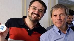 Facebook la adresa unor membri de partid care au contestat modul în care sunt organizate alegerile interne. Cristian Ghinea Dacian Ciolos SubestimeazÄƒ Usr Prefer SÄƒ Avem Candidat Usr La PrezidenÅ£iale