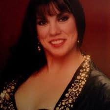 Gina Notaro's Instagram, Twitter & Facebook