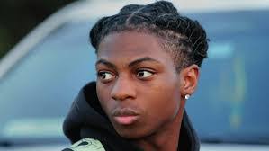 Stephen Pogue's Instagram, Twitter & Facebook