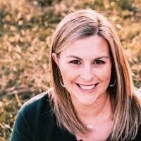 Jennifer Brueggeman's Instagram, Twitter & Facebook