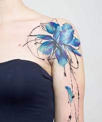 Black And White Watercolor Tattoo Black And White Flower Tattoo Best 115 Trending Tattoo 2020 Flower Tattoo Shoulder Shoulder Tattoos For Women Abstract Tattoo Designs