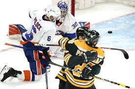 Последние твиты от davidpastrnak (@pastrnak96). Islanders Fall In Game 1 As David Pastrnak S Hat Trick Lifts Bruins
