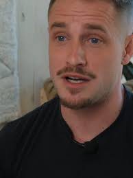 Le balado Cuisine Passion, un moment privilégié dans les coulisses de  restaurateurs et producteurs. En vedette: Les Huîtres de l'Estrie Une  rencontre unique avec Benjamin Gagné, Cédric Gallant, ...