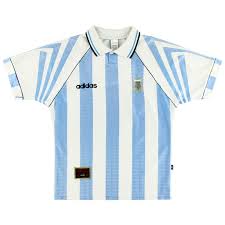 Timeless argentinian classic kits from maradona to messi. 1996 98 Argentina Home Shirt M For Sale