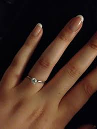 The diamond on the left is 1.00 carat and has a good cut. 1 2 Carat Solitaire Size 5 Finger