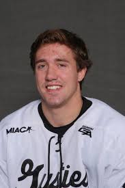 Men's Hockey Claims 4-3 Overtime Victory At Augsburg