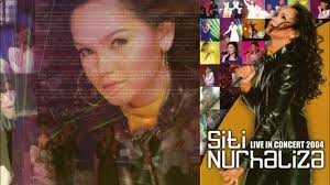 Prosince 1997 pod hudebním vydavatelstvím. Siti Nurhaliza Live In Concert 2004 Fantasia Tour Invidious