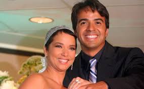 La pareja del año 2006 fueron los tortolitos que todos queremos, luis fonsi y adamari lopez. Luis Fonsi Y Adamari Lopez Relacion Romance Y Separacion