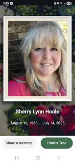 Class of 62. Thoughts and prayers to his family and friends.