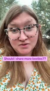 Alexis Mccurry's Instagram, Twitter & Facebook