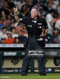 49 Bob Barksdale Photos & High Res Pictures