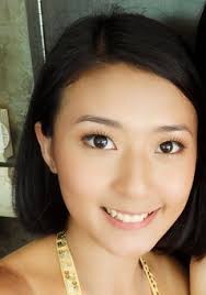 Aurora Li (李君妍)