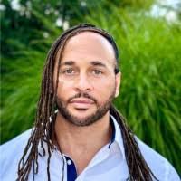 Christina Lofton's Instagram, Twitter & Facebook