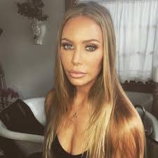 Karina Knowles's Instagram, Twitter & Facebook