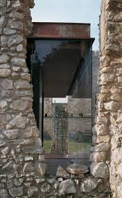 Tea Room Erected In Castle Ruin Complex Montemor O Velho Jao Mendes Ribeiro Portugal Architectures In 2020 Ruins Architecture Architecture Modern Architecture