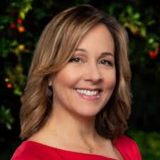 Andrea Dew's Instagram, Twitter & Facebook