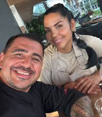 Y aquí estamos felices recibiendo nuestra placa que representa los dos  cuchillos @thebestchefawards que premian mi trayectoria como cocinera y mis  aportes a mi tierra maravillosa y al mundo @aguaji.altacocina , no