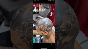 2 ответов 3 ретвитов 23 fico a imaginando a cara da mulher do kevin na hora h, quando olhar p cabeça dele vai ter q rezar um. Mc Kevin Lacra A Cabeca De Tatuagem Youtube