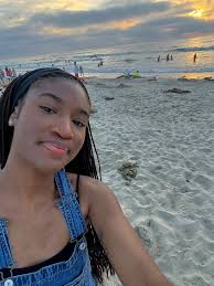 Female roommates for NYC apartment search