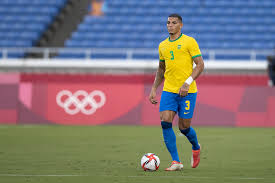 Darlan romani (born 9 april 1991 in concórdia) is a brazilian track and field athlete specialising in the shot put. Selecao De Futebol Masculino Tem Expulsao No Inicio E Empata Sem Gols Com A Costa Do Marfim