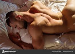 Seductive Gay Muscular Body Man Bed Strong Brutal Guy Sexy — Stock Photo ©  Tverdohlib.com 660144494