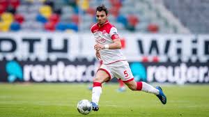 His potential is 78 and his position is cb. Fortuna Dusseldorf Ayhan Gesperrt Aber Nicht Im Falschen Spiel Kicker