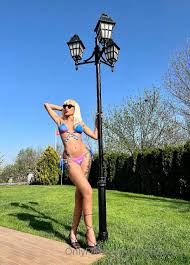 Mika Slowana ifşa nude HD Fotoğrafları | xLoveit