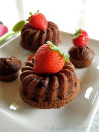 Moelleux Au Chocolat Et A La Puree De Fraises Sans Lactose Moelleux Au Chocolat Moelleux Fraise Au Chocolat