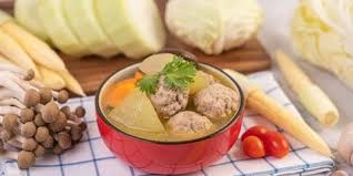 Sop bakso lohua by : 6 Cara Membuat Kuah Bakso Gurih Dan Kaldunya Berasa Kapanlagi Com