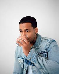 Geboren und aufgewachsen ist romeo santos in der new yorker bronx als sohn eines dominikaners und einer. Romeo Santos Young Pictures Romeo Santos