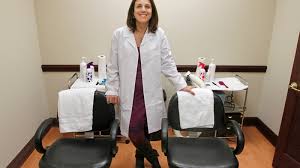 Aged head nurse gets naughty in hospital. 7qaubhwlqpck0m