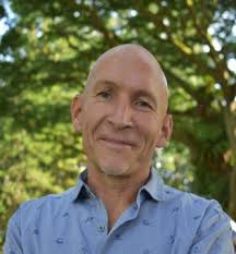 Crossing the Islands: Lessons and Actions in State and County Climate  Planning