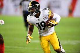 The bar represents the player's percentile. Journalism On Display Meet Boujee The Dog That Made Steelers Receiver Juju Smith Schuster A Dad Espn Front Row
