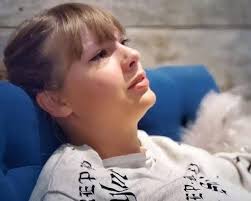 Taylor Swift's $30 million Beverly Hills mansion, famously known as the  Goldwyn Estate, is a true piece of Hollywood history. Built in 1934 for  legendary film producer and MGM Studios co-founder Samuel