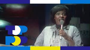 Don T Leave Me This Way By Thelma Houston Thelma Houston Don T Leave Me This Way Long Version Toppop Youtube In 2020 Great Music Videos Famous Music Artists Boy Music