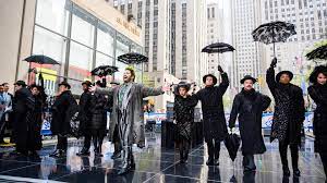 Seeing beetlejuice the musical on broadway + stagedoor! See The Beetlejuice Cast Perform The Whole Being Dead Thing On Today