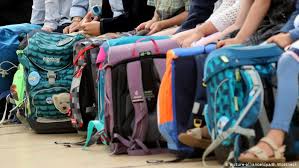 Entorsa de gradul 2 cu rupturi incompleta a ligamentului. Germania ScoalÄ In Pofida Pandemiei Germania Dw 04 08 2020