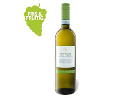 Pinot Grigio Delle Venezie Igp 2017 Pinot Grigio Pinot Wine Bottle