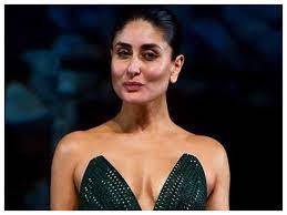 Kareena Kapoor Khan Biography Age Height Weight Breast Size Body Measurements Blogging Heros