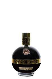 C'est tout chambord qui est un monument. Chambord Black Raspberry Liqueur 70cl Vip Bottles
