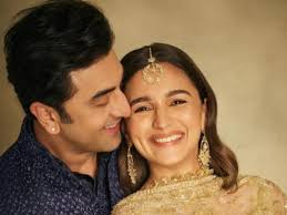 Ranbir Kapoor Once Called 'Girlfriend' Alia Bhatt An Overachiever: 'I Feel  Like...'