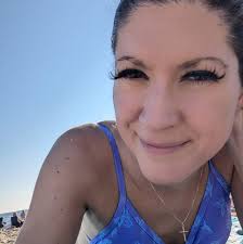 Where to buy cheap barley straw or sugar cane mulch near Murgon?