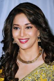 Browse wide collection of indian wedding hairstyles for women. 25 Best Indian Hairstyles For Medium Length Hair Styles At Life