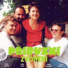 Písničkář jan nedvěd uspořádal pro svou o 35 let mladší partnerku pavlínu svatbu, jaká tu ještě nebyla. Pribuzni Zvoneni 1995 Cd Discogs