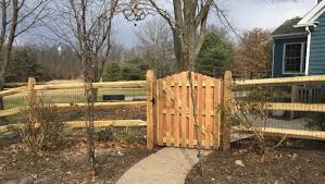 Split rail fences are not particularly secure, so they are generally installed as decorative fences however, by covering the fence with welded wire, it is possible to use split rail fences to keep pets in steps to building a diy split rail fence. How To Make The Most Of A Split Rail Fence On Your Backyard